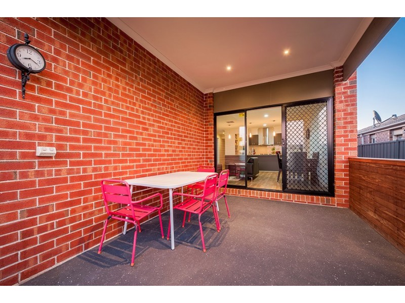 13 Pearl Drive, Craigieburn VIC 3064
