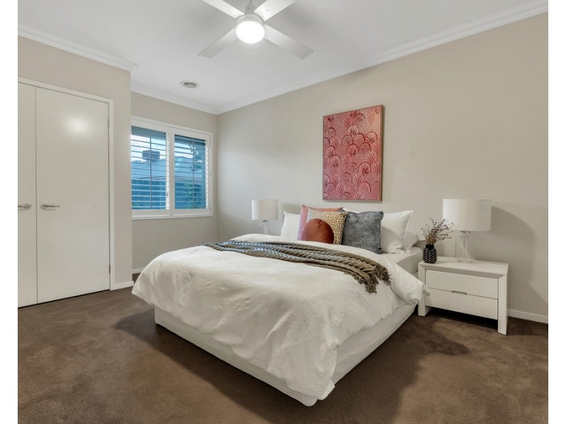 24 Arapiles Avenue, Craigieburn VIC 3064