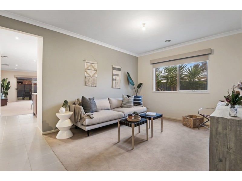 28 Grevillea Street, Craigieburn VIC 3064