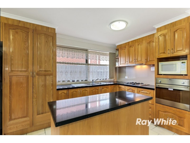 5 Ellam Court, Meadow Heights VIC 3048