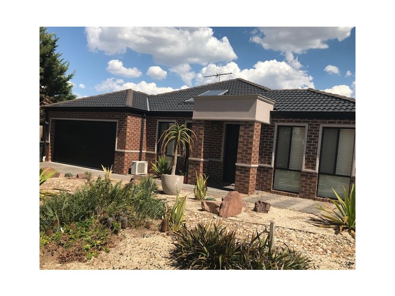 7 Taunton Place, Craigieburn VIC 3064