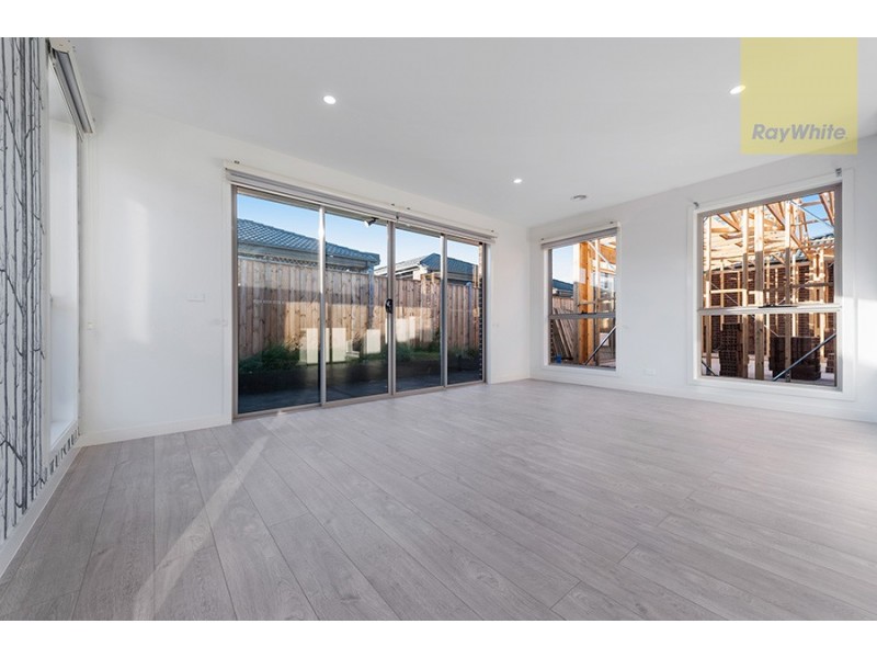 7 Delson Way, Mickleham VIC 3064