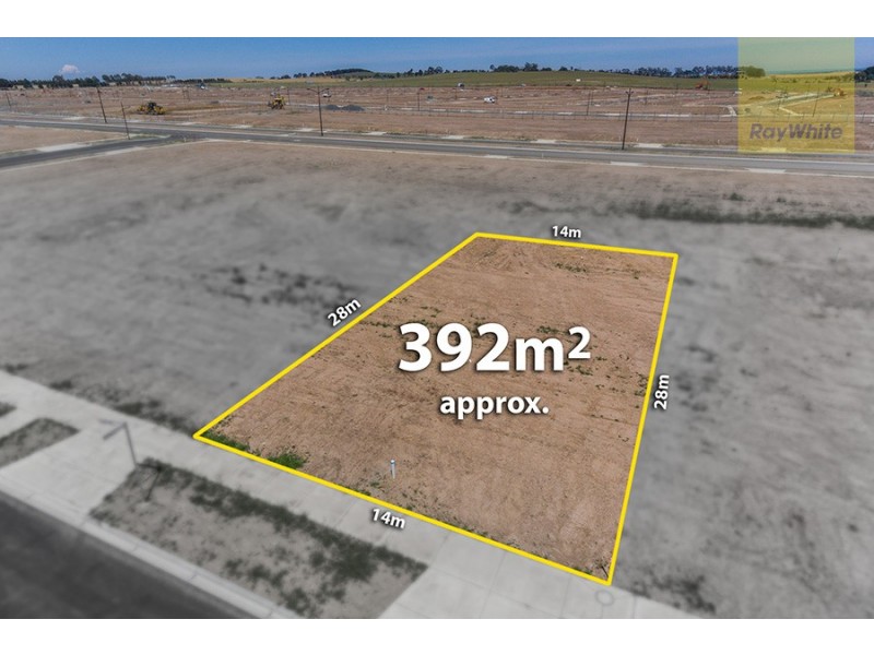 25 Camberwell Parade, Mickleham VIC 3064