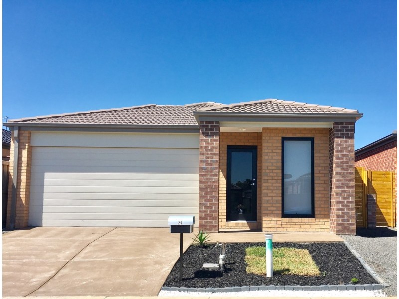 25 Balvicar Way, Mernda VIC 3754