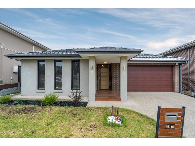 109 Waterview Boulevard, Craigieburn VIC 3064