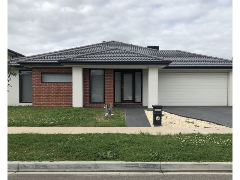 22 Carlingford Road, Mickleham VIC 3064