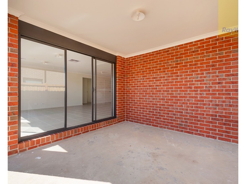 22 Carlingford Road, Mickleham VIC 3064