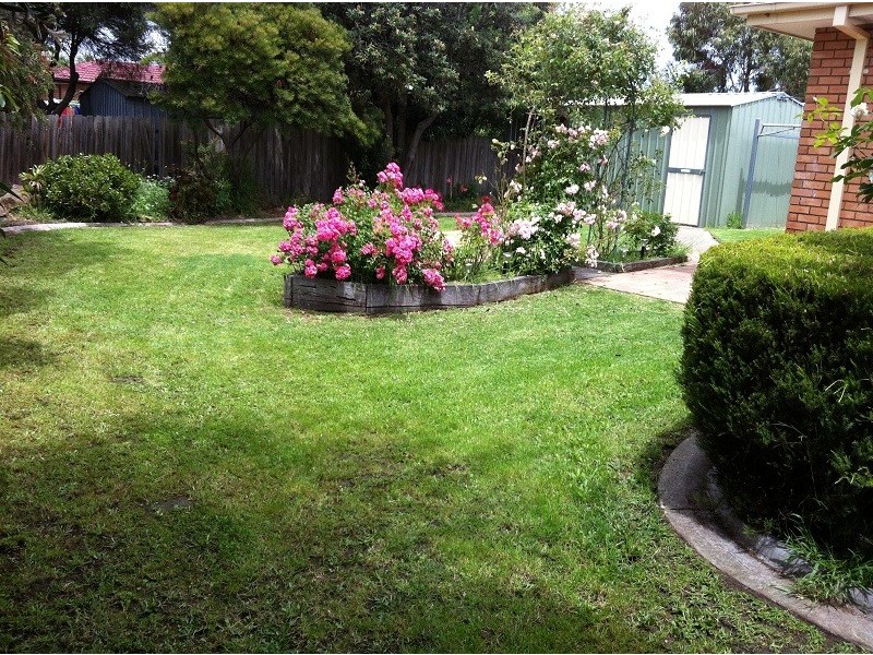 1 Peterlee Court, Craigieburn VIC 3064