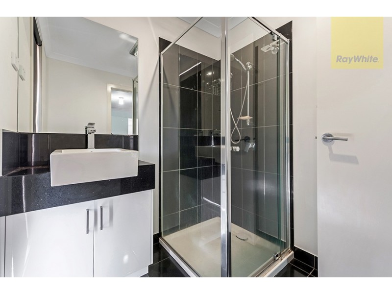 29 Grattan Cove, Craigieburn VIC 3064