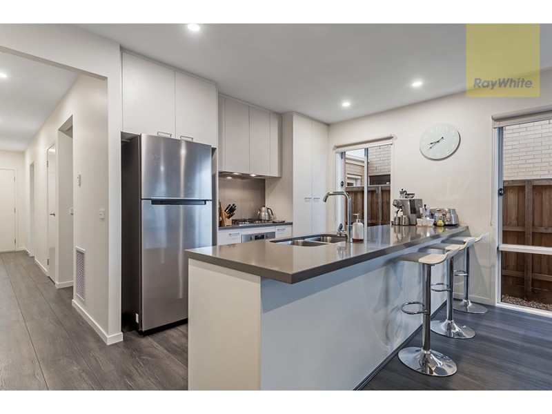 25 Lavinia Street, Greenvale VIC 3059