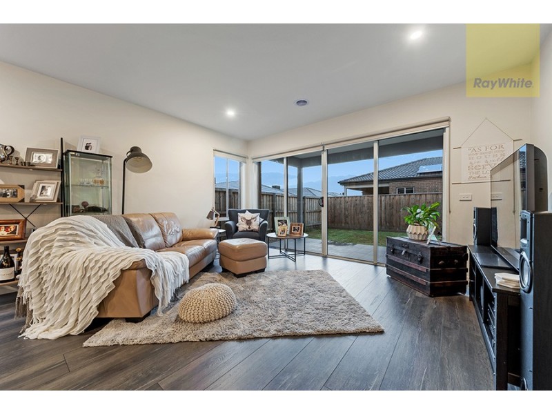 25 Lavinia Street, Greenvale VIC 3059