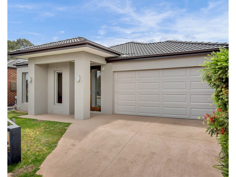 412 Grand Boulevard, Craigieburn VIC 3064