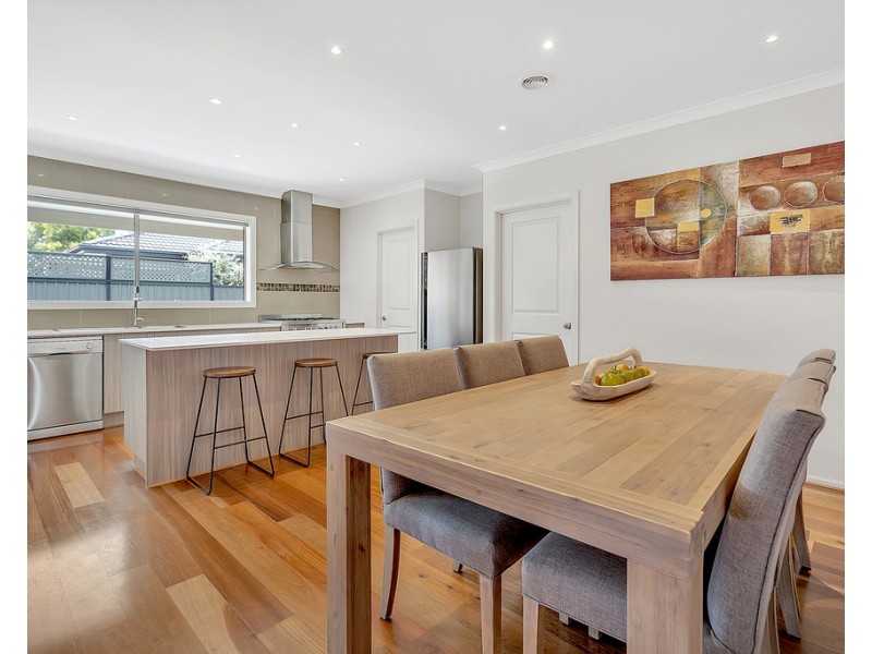412 Grand Boulevard, Craigieburn VIC 3064