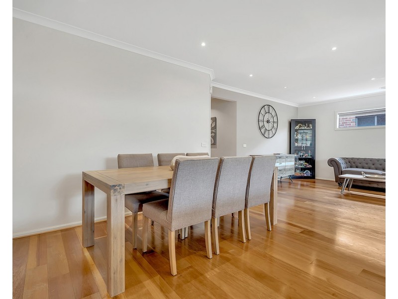 412 Grand Boulevard, Craigieburn VIC 3064