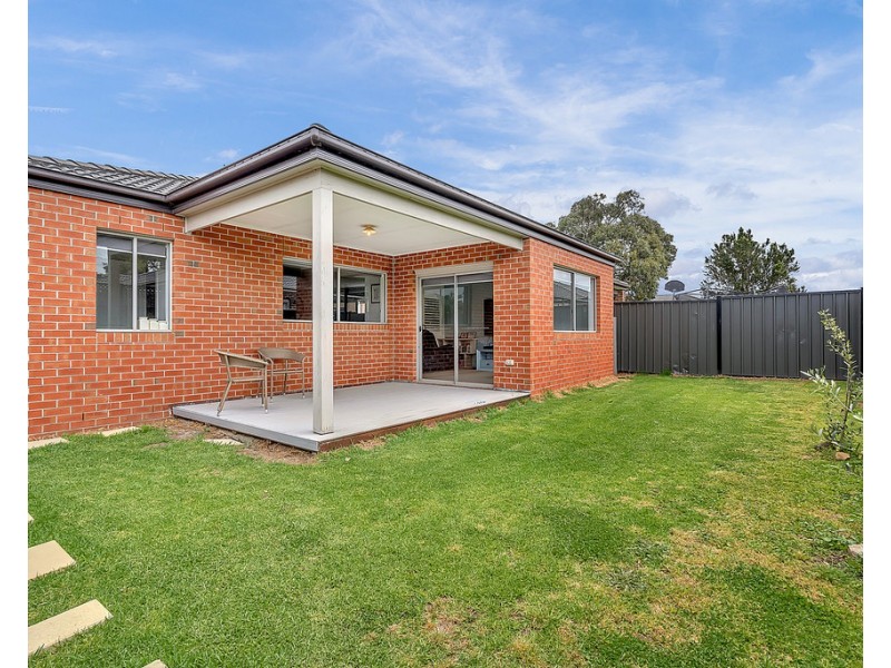 412 Grand Boulevard, Craigieburn VIC 3064