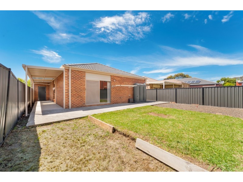 26 Middlesborough Drive, Craigieburn VIC 3064
