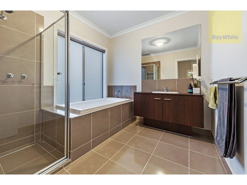 54 Wattletree Street, Craigieburn VIC 3064