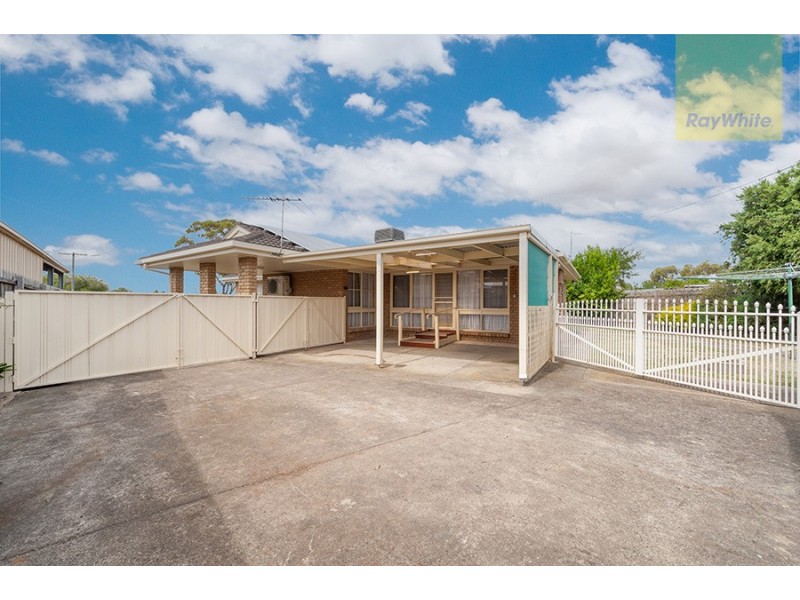 11 Brampton Close, Craigieburn VIC 3064