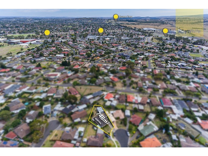 11 Brampton Close, Craigieburn VIC 3064