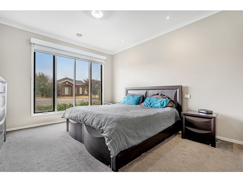 9 Aston Street, Craigieburn VIC 3064