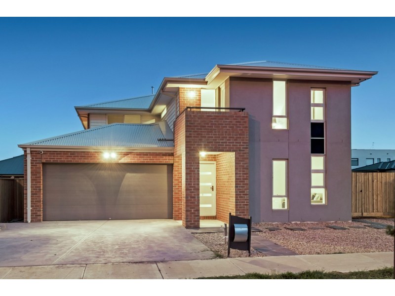 23 Ellscott Boulevard, Mickleham VIC 3064