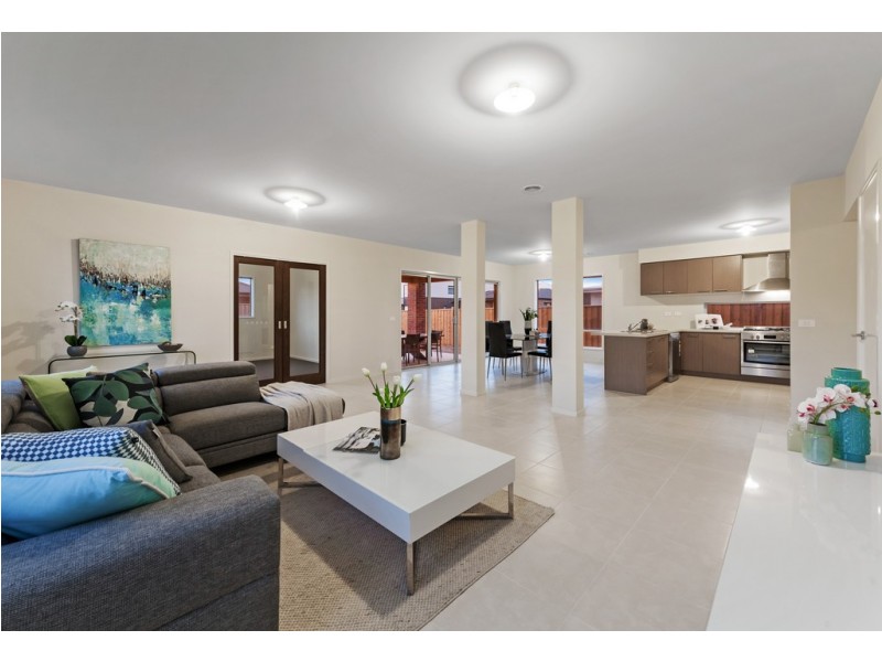 23 Ellscott Boulevard, Mickleham VIC 3064