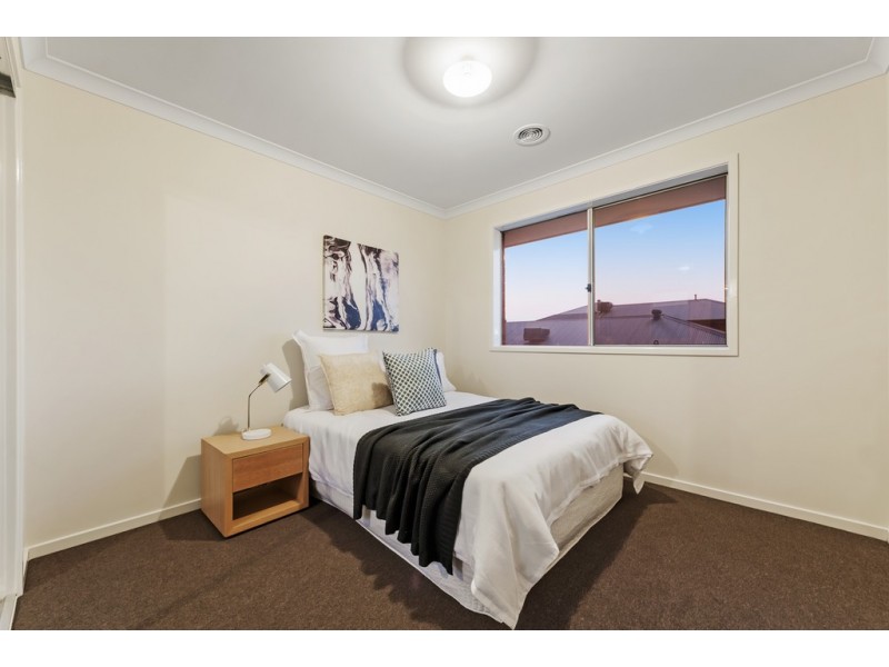 23 Ellscott Boulevard, Mickleham VIC 3064