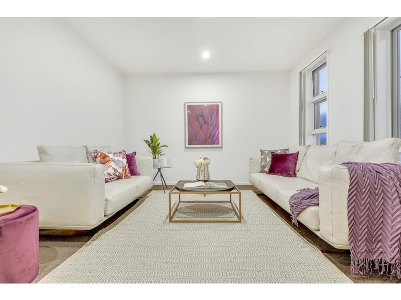 23 Ellscott Boulevard, Mickleham VIC 3064