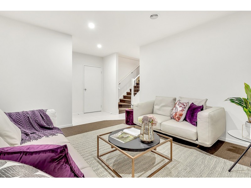 23 Ellscott Boulevard, Mickleham VIC 3064