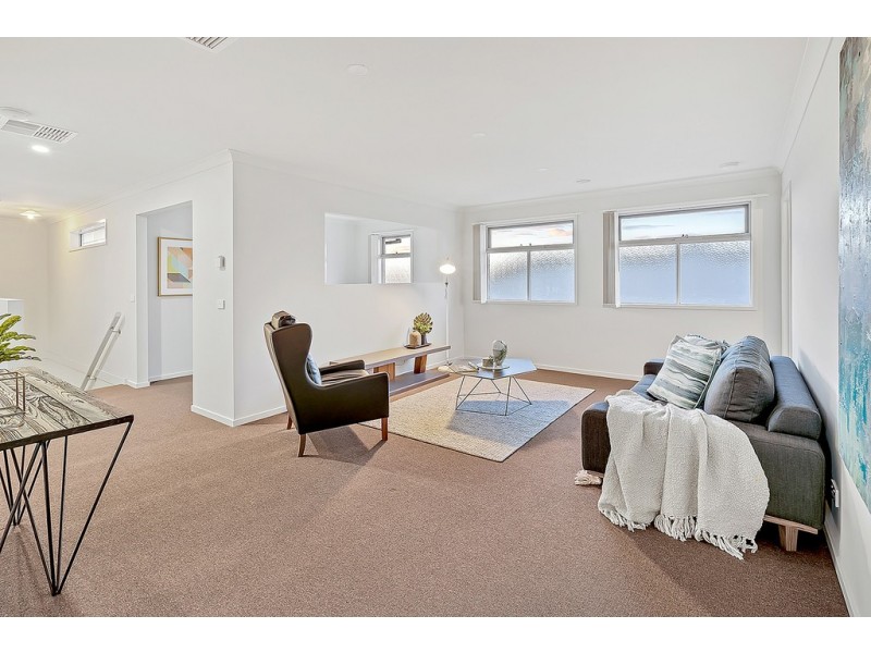 23 Ellscott Boulevard, Mickleham VIC 3064