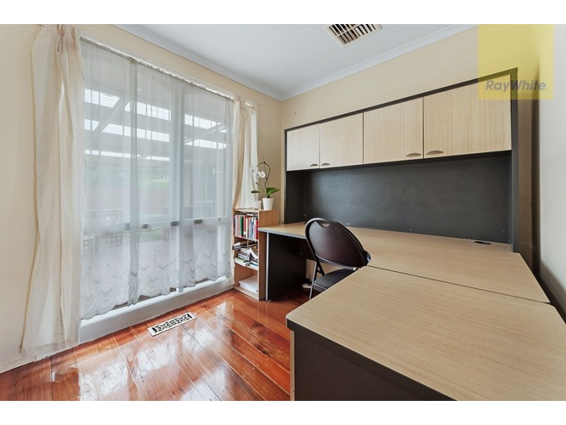 14 Bowes Place, Craigieburn VIC 3064