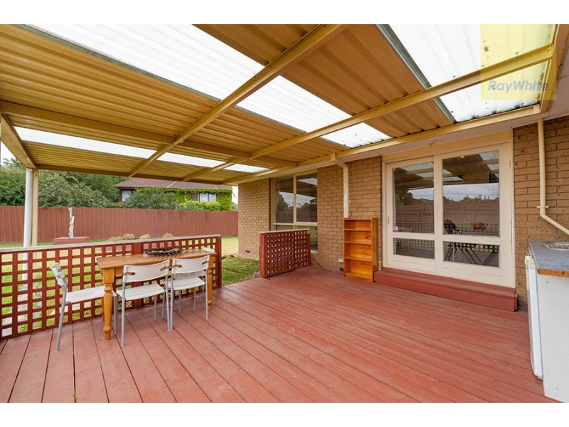 14 Bowes Place, Craigieburn VIC 3064