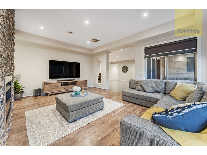 64 Newbury Boulevard, Craigieburn VIC 3064