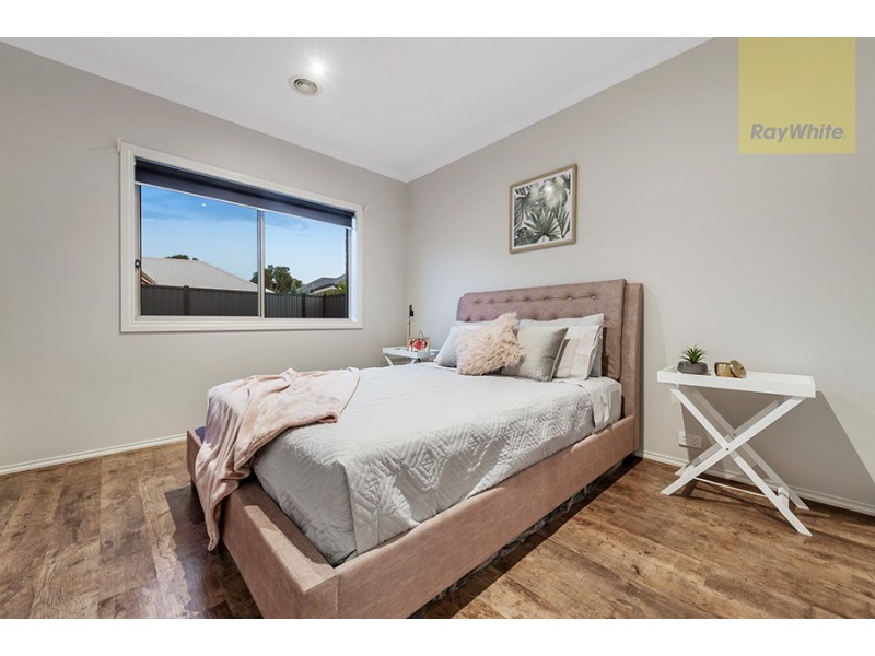 64 Newbury Boulevard, Craigieburn VIC 3064