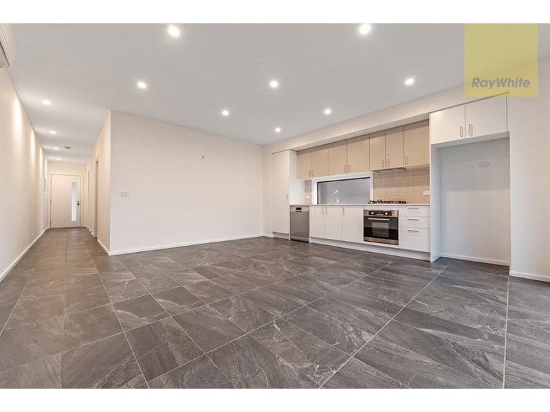 1 Strata Walk, Greenvale VIC 3059