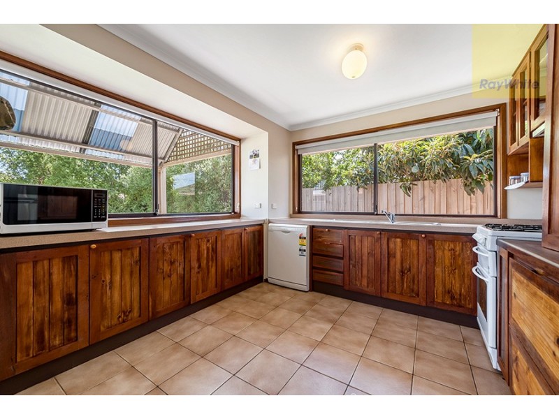 4 Balcombe Court, Craigieburn VIC 3064