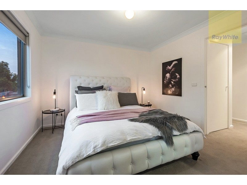 32 The Garlands, Craigieburn VIC 3064