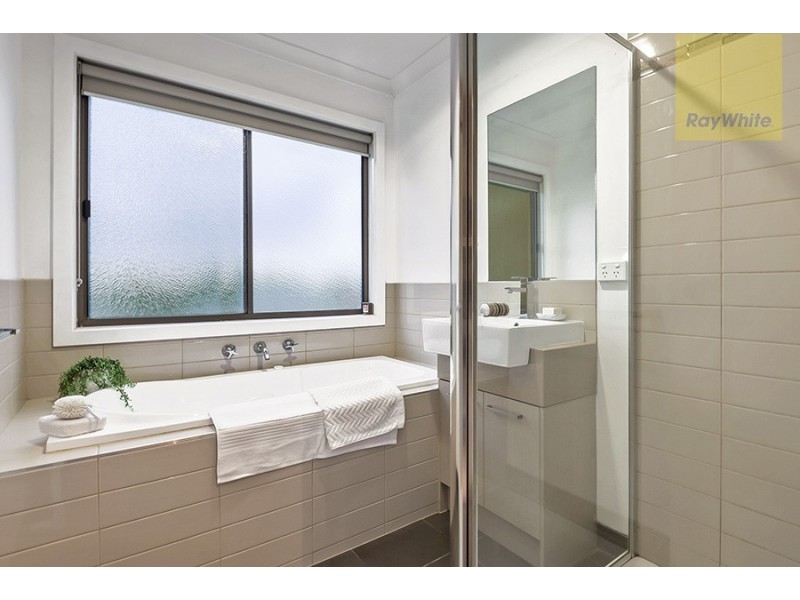 32 The Garlands, Craigieburn VIC 3064