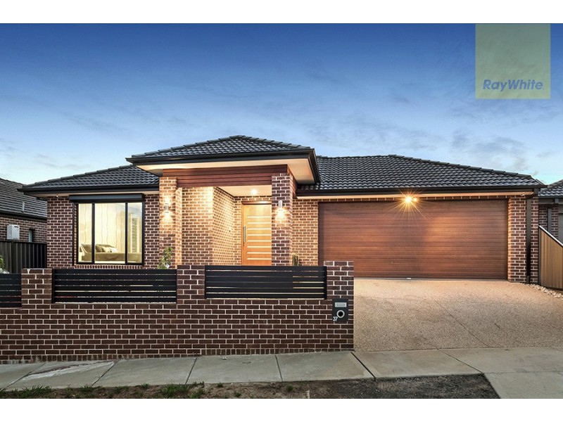 37 Escapade Boulevard, Craigieburn VIC 3064