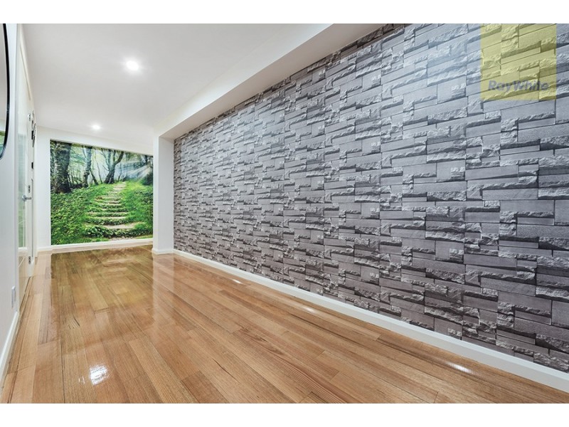 37 Escapade Boulevard, Craigieburn VIC 3064