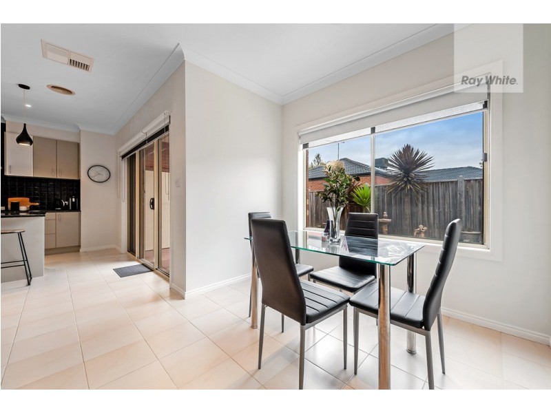35 Bellfield Drive, Craigieburn VIC 3064