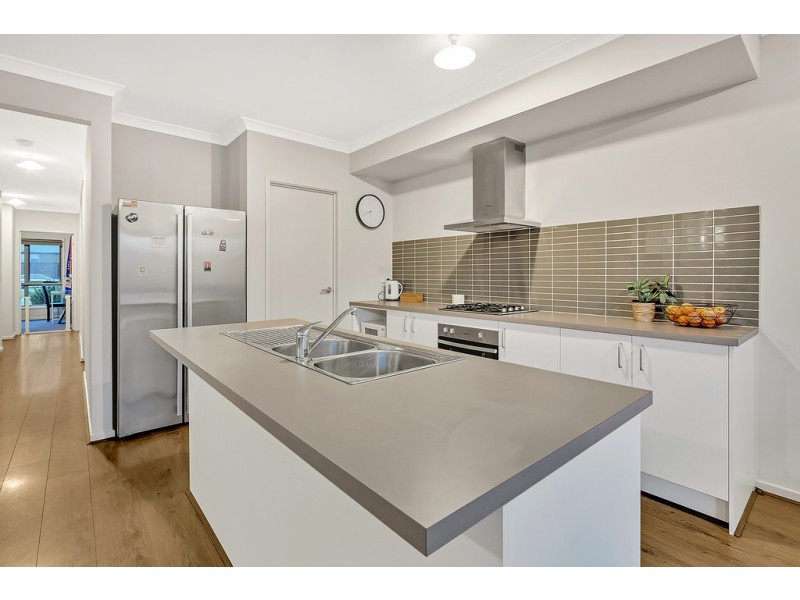 289 Brookfield Boulevard, Craigieburn VIC 3064