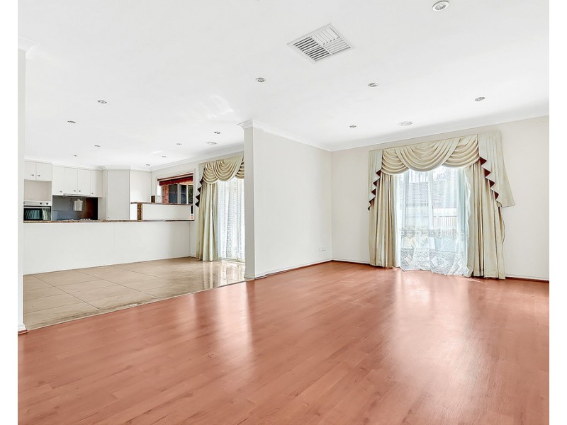 14 Farnham Court, Craigieburn VIC 3064