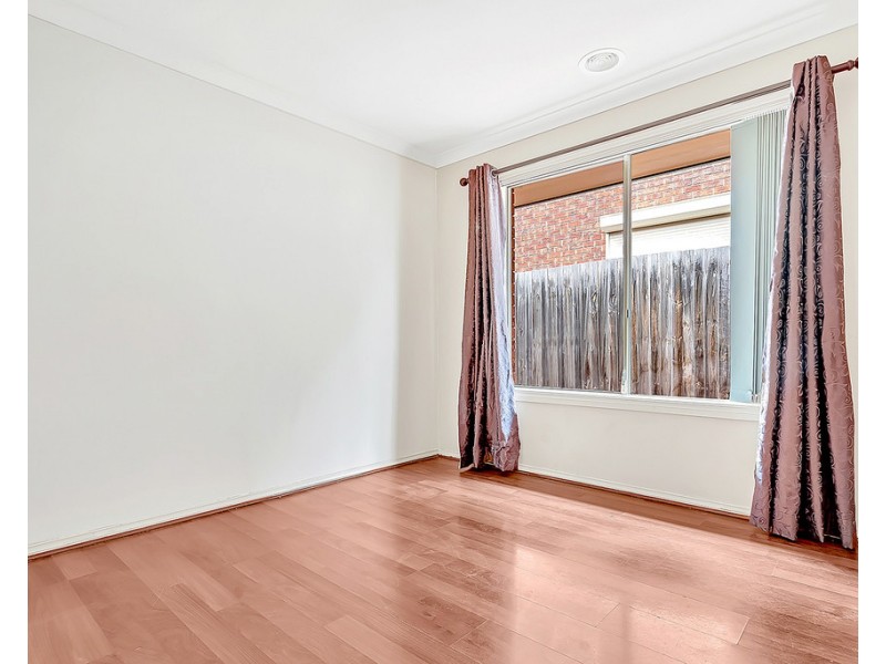 14 Farnham Court, Craigieburn VIC 3064