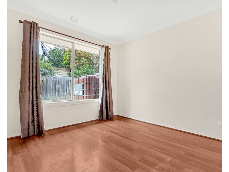 14 Farnham Court, Craigieburn VIC 3064