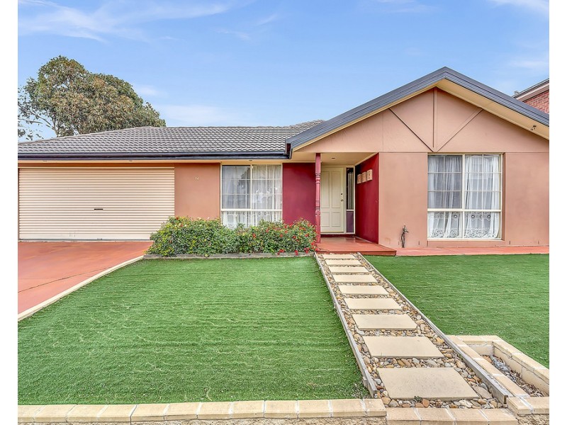 14 Farnham Court, Craigieburn VIC 3064