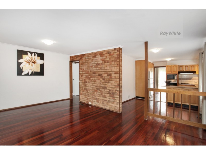 58 Lenoak Street, Gladstone Park VIC 3043