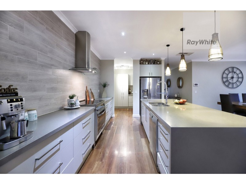 21 Bologna Crescent, Greenvale VIC 3059