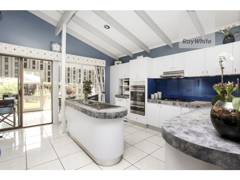 35 Fisher Grove, Tullamarine VIC 3043