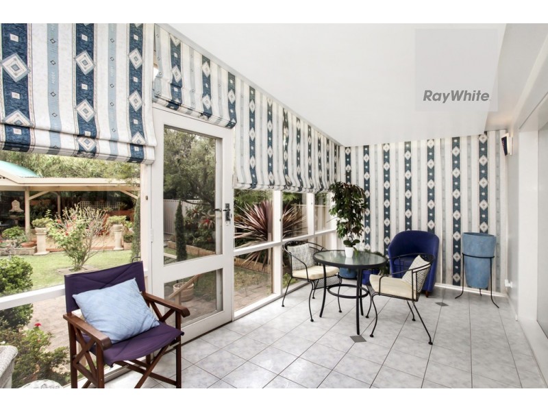 35 Fisher Grove, Tullamarine VIC 3043